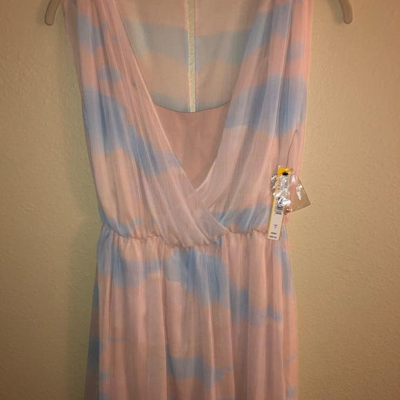 Alice + Olivia Sunset Strokes Dress - Small - Picture 4 of 4